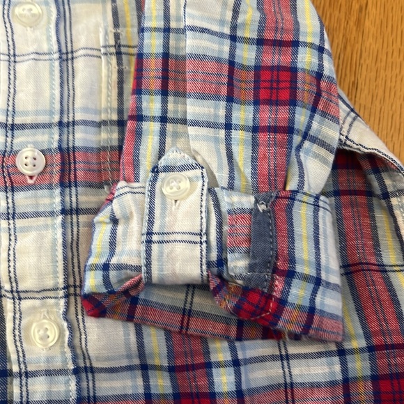 Gap Boys Plaid Button Up Rolled Sleeves - Picture 7 of 9